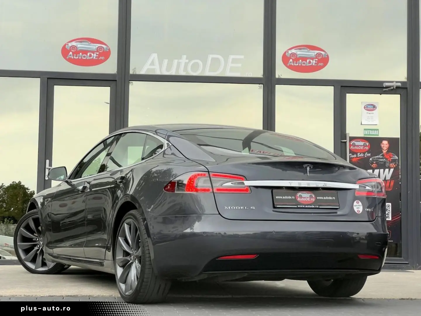 Tesla Tsla-Model-S