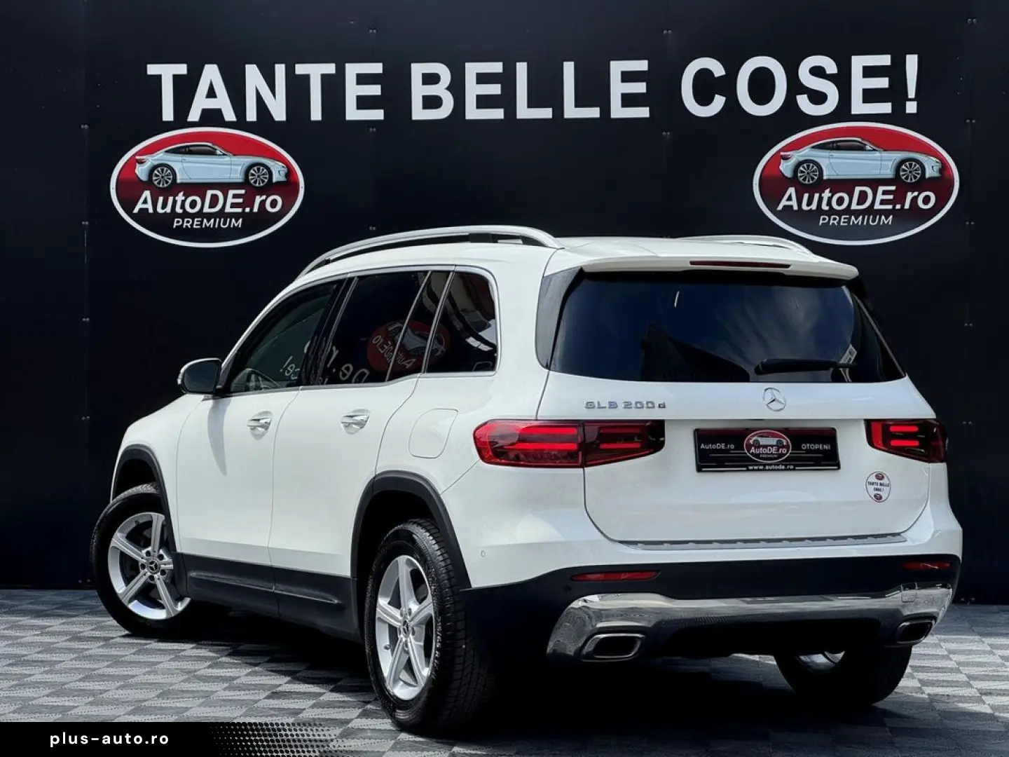 Mercedes-Benz Glb