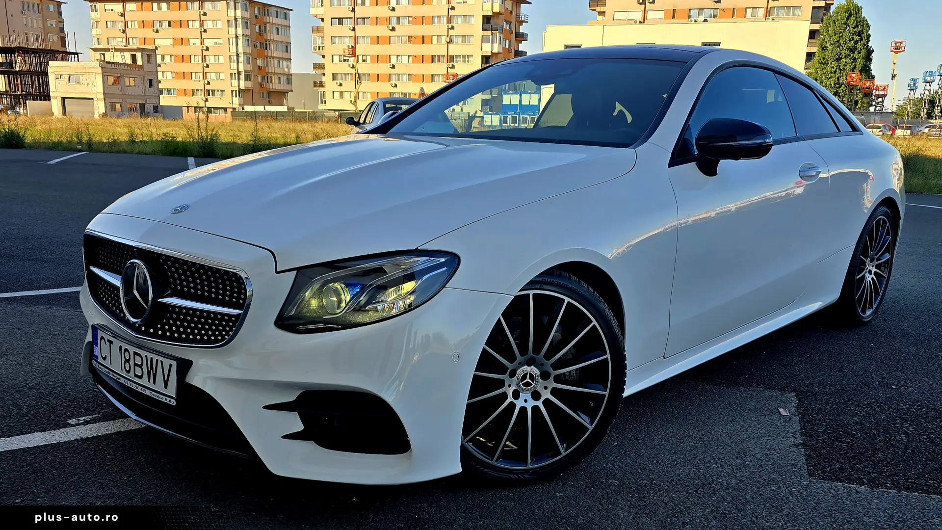 Mercedes-Benz E 300