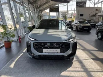 Audi Q3 Sportback S Line 35 TFSI 150cp Stronic Mild Hybrid 2