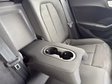 Audi A5 Limousine TFSI NAVI LED KAMERA AHK PDC KLIMA
