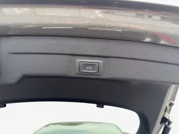 Audi A5 Limousine TFSI NAVI LED KAMERA AHK PDC KLIMA