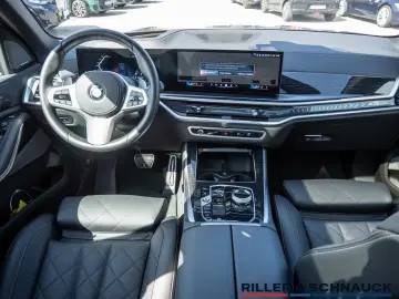 BMW X5 xDrive 30d M-Sport HUD FACEL. LED PANO 360