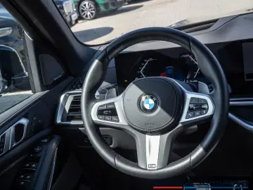 BMW X5 xDrive 30d M-Sport HUD FACEL. LED PANO 360