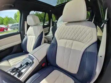 BMW X5 xDrive40i M Sport Adapt. LED Pano 360  H K