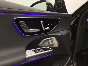 Mercedes-Benz E 300 de Advanced  DigiLight Burmester