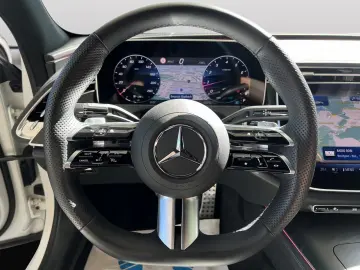Mercedes-Benz E 200 AMG Line Advanced