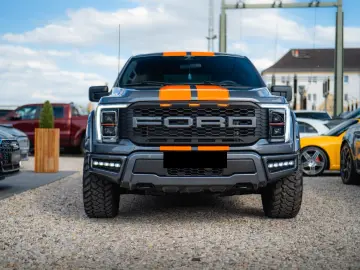 Ford F-150 5.0 V8 4x4 SuperCrew – Raptor Look