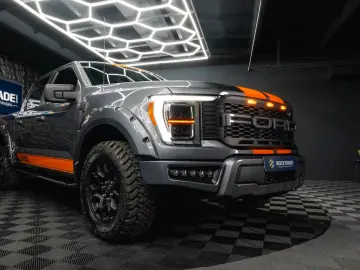 Ford F-150 5.0 V8 4x4 SuperCrew – Raptor Look