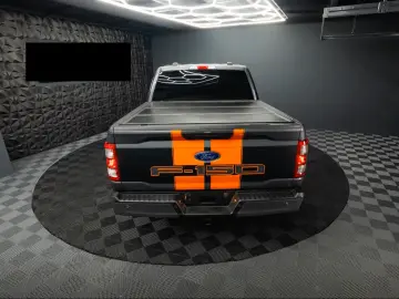 Ford F-150 5.0 V8 4x4 SuperCrew – Raptor Look