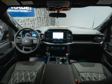 Ford F-150 5.0 V8 4x4 SuperCrew – Raptor Look