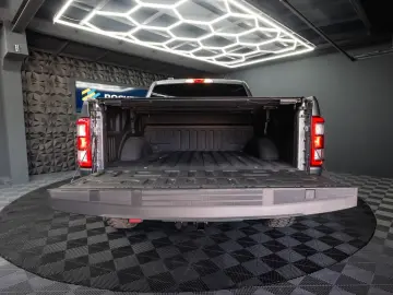 Ford F-150 5.0 V8 4x4 SuperCrew – Raptor Look