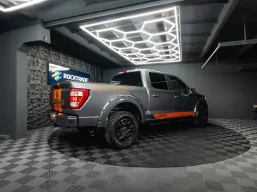 Ford F-150 5.0 V8 4x4 SuperCrew – Raptor Look