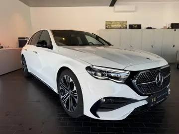 Mercedes-Benz E 220 d Night Paket AMG-Line BURM 4d AHK MBUX