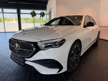 Mercedes-Benz E 220 d Night Paket AMG-Line BURM 4d AHK MBUX
