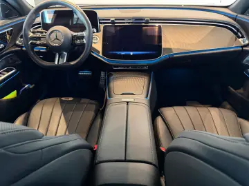 Mercedes-Benz E 220 d Night Paket AMG-Line BURM 4d AHK MBUX