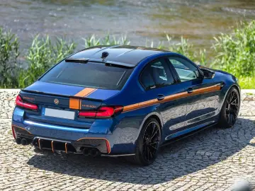 BMW M5 xDrive MH5 MANHART 800
