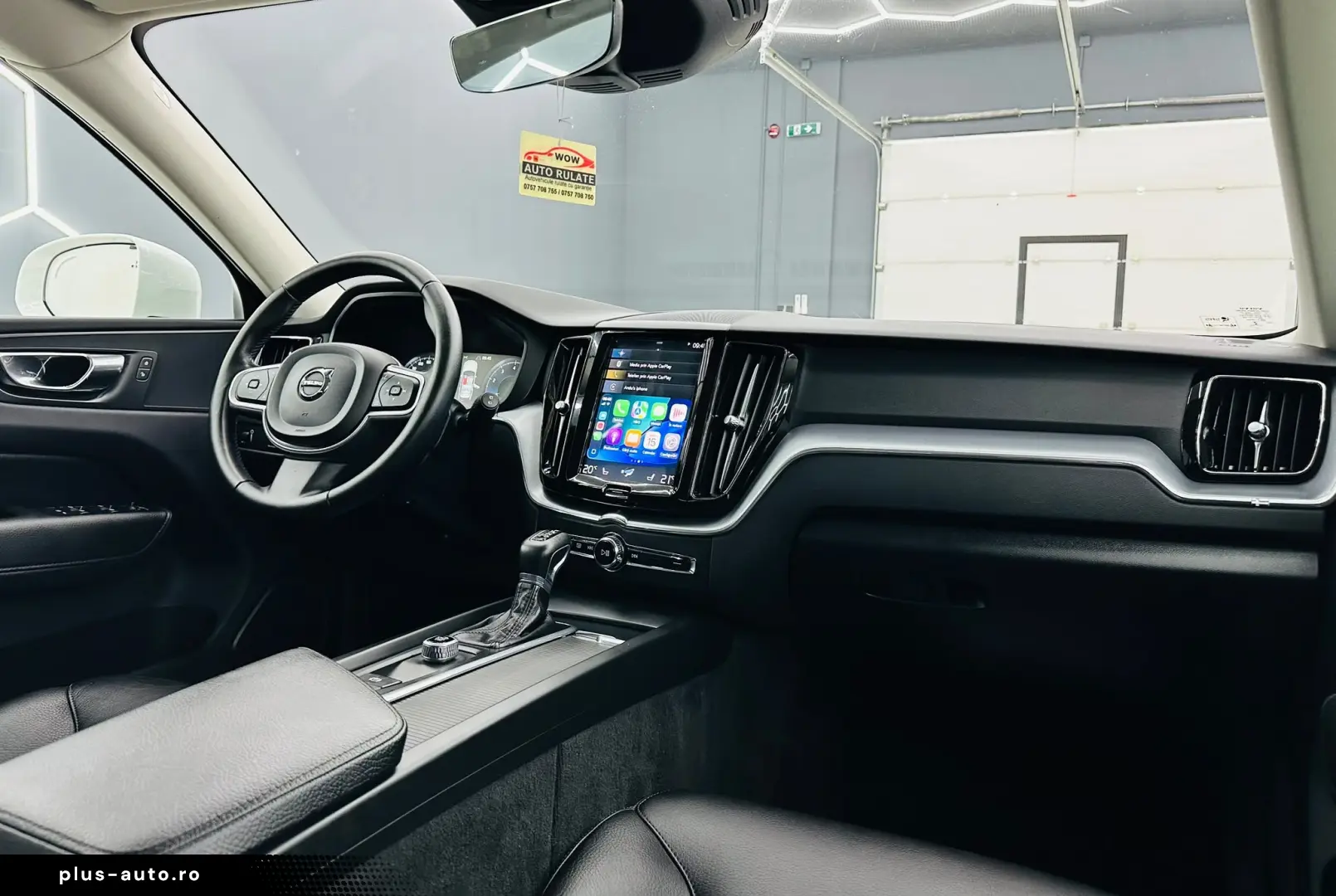 VOLVO XC60 2017 — imagine 22
