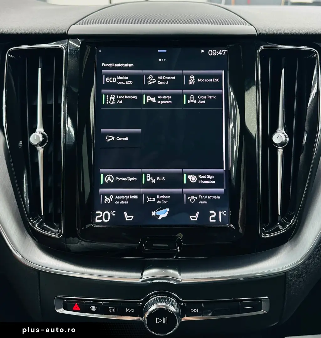 VOLVO XC60 2017 — imagine 27