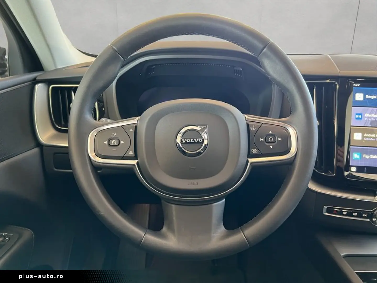 VOLVO XC60 B4 Core Aut Google-Maps LED Rückfahrkamera