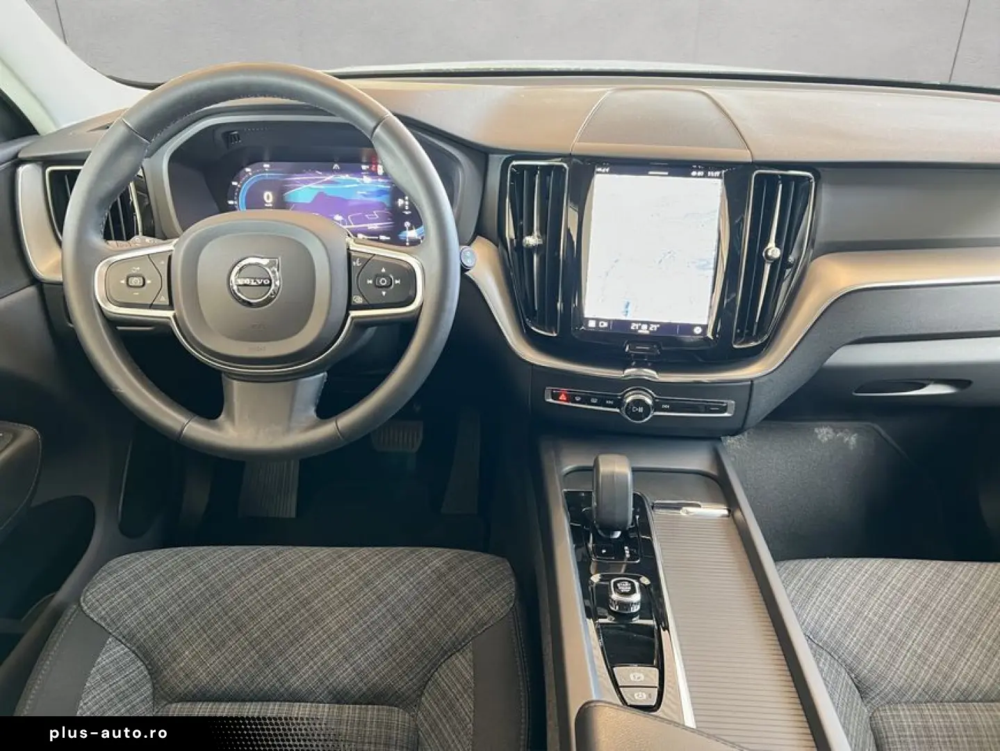 VOLVO XC60 B4 Core Aut Google-Maps LED Rückfahrkamera
