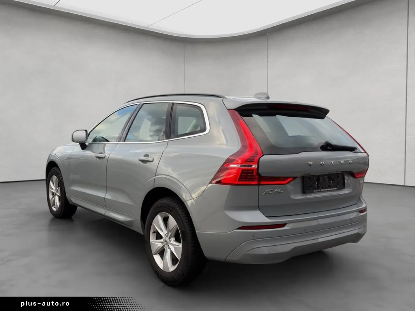 VOLVO XC60 B4 Core Aut LED-Thors-Hammer Google-Maps Ka