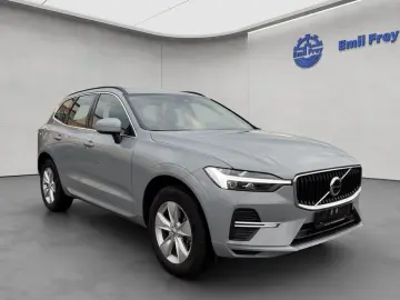 VOLVO XC60 B4 Core Aut LED-Thors-Hammer Google-Maps Ka