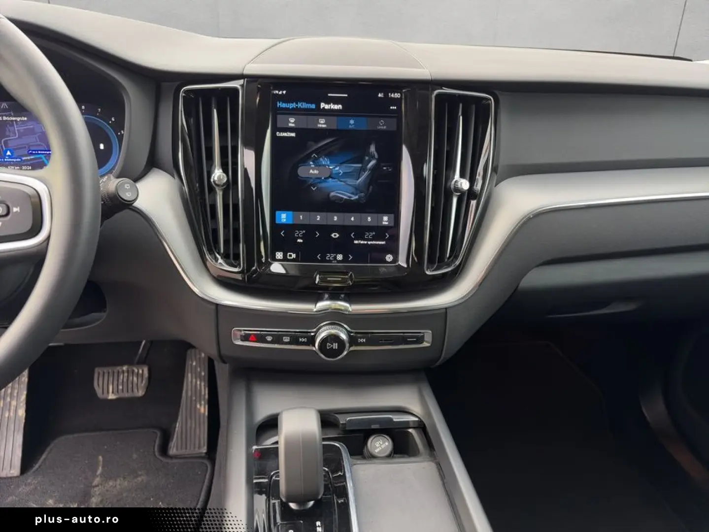 VOLVO XC60 B4 Core Aut LED-Thors-Hammer Google-Maps Ka