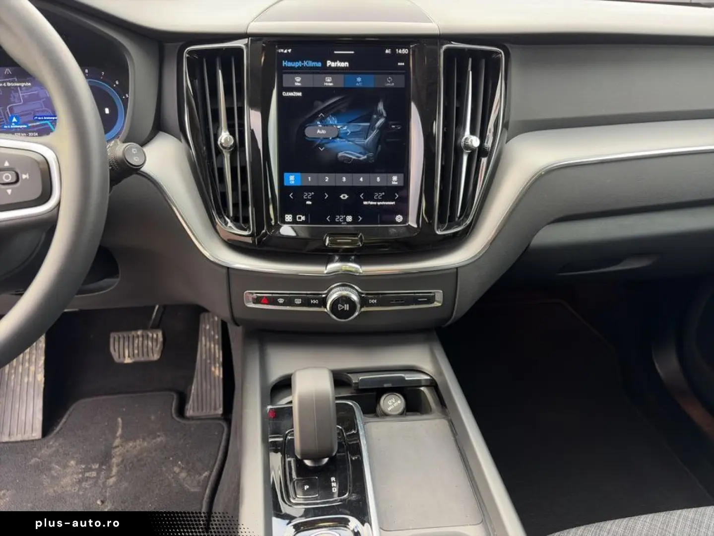 VOLVO XC60 B4 Core Aut LED-Thors-Hammer Google-Maps Ka
