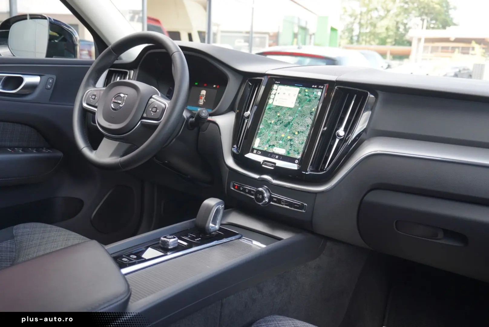 VOLVO XC60 Core 2WD Kamera Navigation LED Virtual DAB