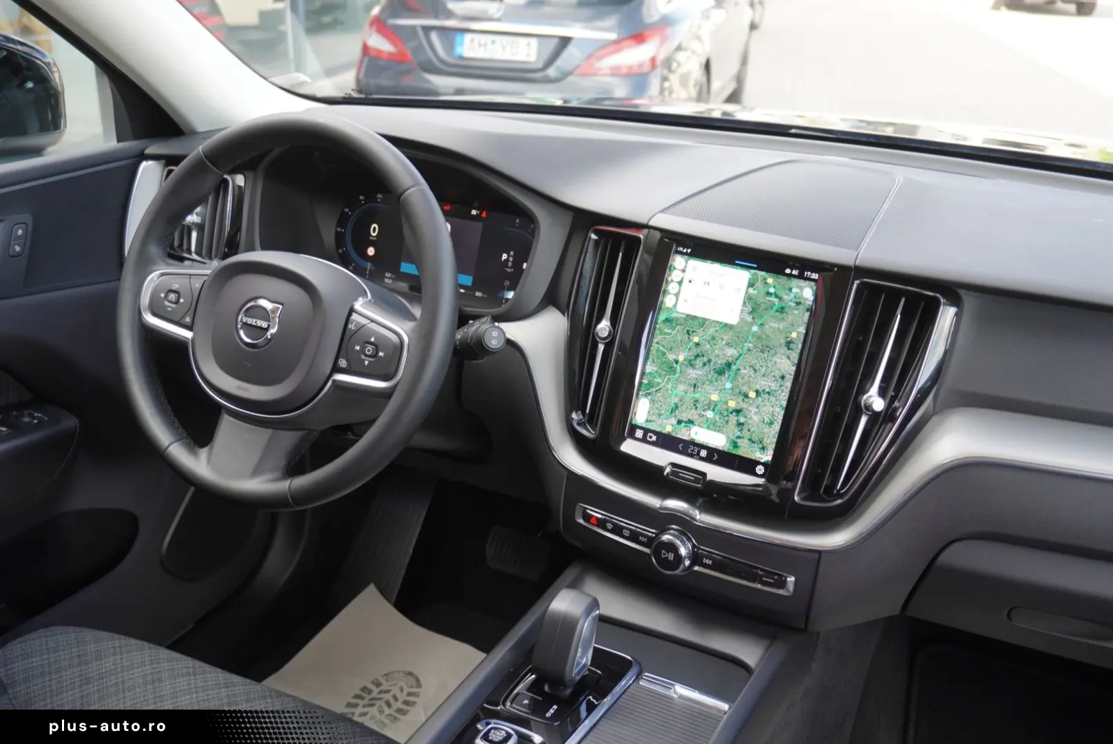 VOLVO XC60 Core 2WD Kamera Navigation LED Virtual DAB