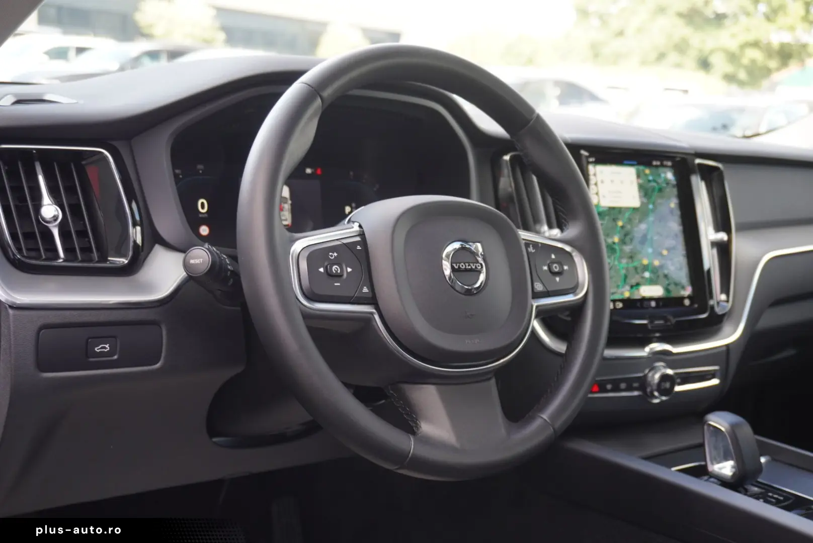 VOLVO XC60 Core 2WD Kamera Navigation LED Virtual DAB