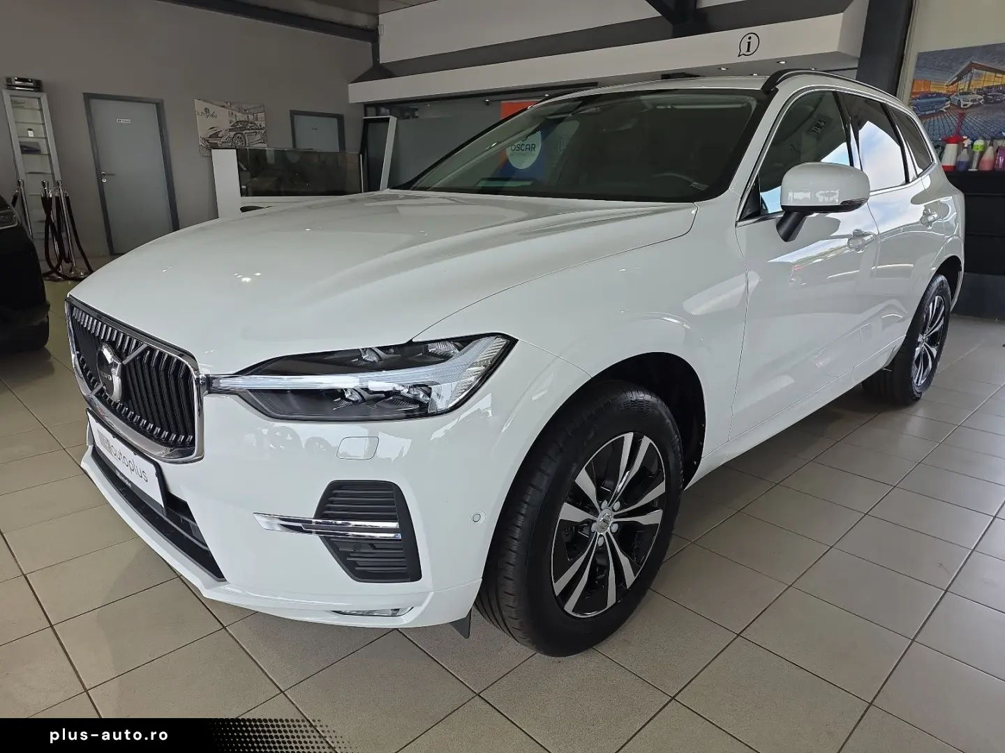 VOLVO XC60 B4 Momentum Pro 360  WinterPaket LED Google