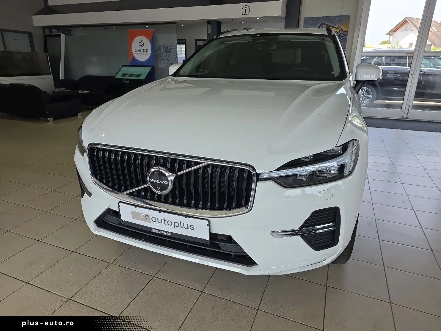 VOLVO XC60 B4 Momentum Pro 360  WinterPaket LED Google