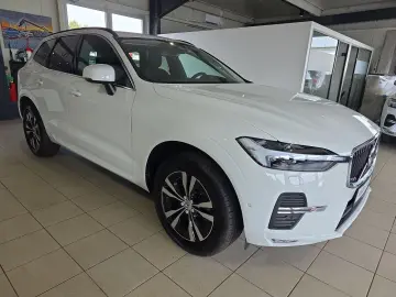 VOLVO XC60 B4 Momentum Pro 360  WinterPaket LED Google