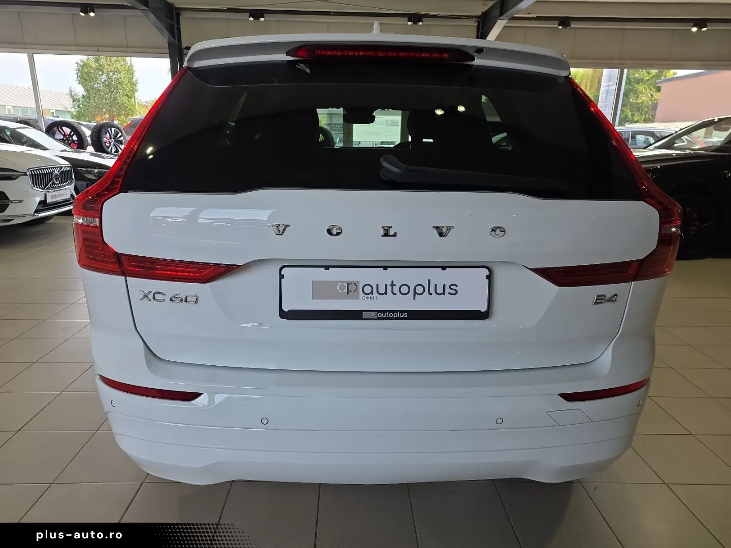 VOLVO XC60 B4 Momentum Pro 360  WinterPaket LED Google