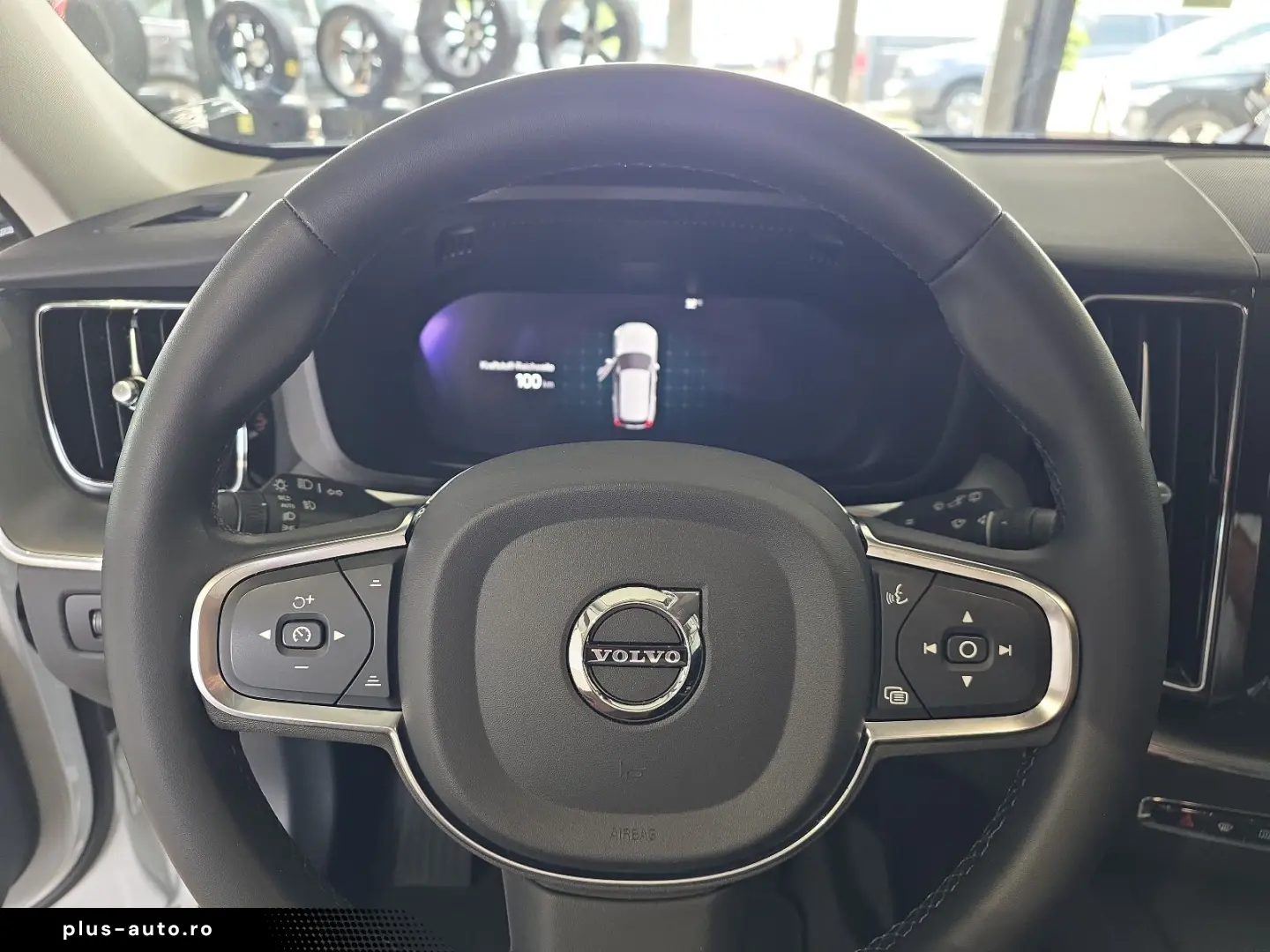 VOLVO XC60 B4 Momentum Pro 360  WinterPaket LED Google