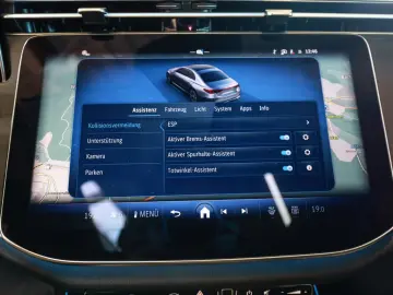 Mercedes-Benz E 220 d Avantgarde PANO LED NAVI KAMERA