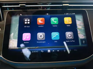 Mercedes-Benz E 220 d Avantgarde PANO LED NAVI KAMERA