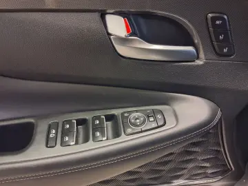 HYUNDAI SANTA FE Prime Hybrid 4WD Niveau Navi Soundsyste