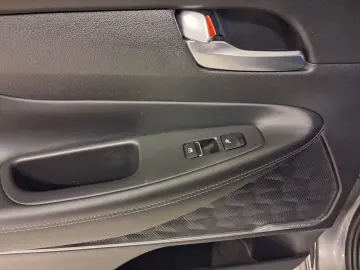 HYUNDAI SANTA FE Prime Hybrid 4WD Niveau Navi Soundsyste