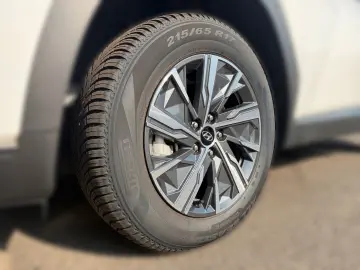 HYUNDAI TUCSON Select 1 6 T-GDI DCT Mild-Hybrid 2WD