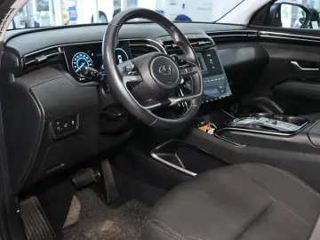 HYUNDAI TUCSON TREND KAMERA ACC PDC SHZ