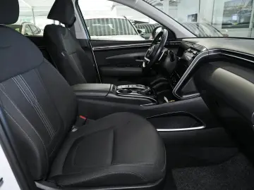 HYUNDAI TUCSON TREND KAMERA ACC PDC SHZ
