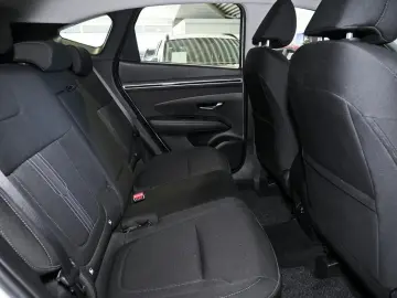 HYUNDAI TUCSON TREND KAMERA ACC PDC SHZ