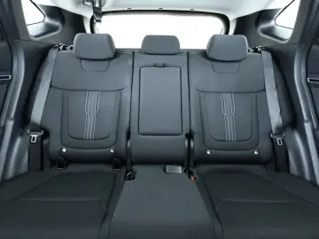 HYUNDAI Tucson 1.6 T-GDI Select LED Navi PDC Kamera