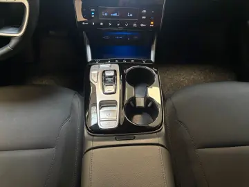 HYUNDAI Tucson 1.6 T-GDI Trend 4WD Navi CAM ACC Sitzhzg.