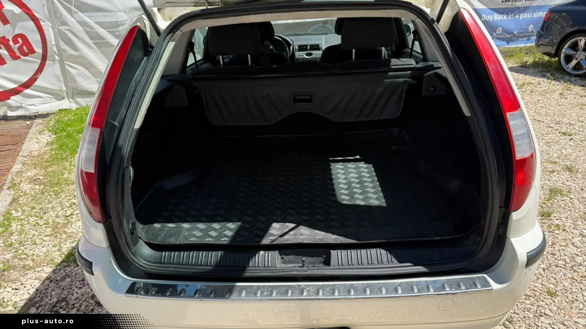 Ford Mondeo Break 2006 2.0TdCI 115Cp Manual Rate