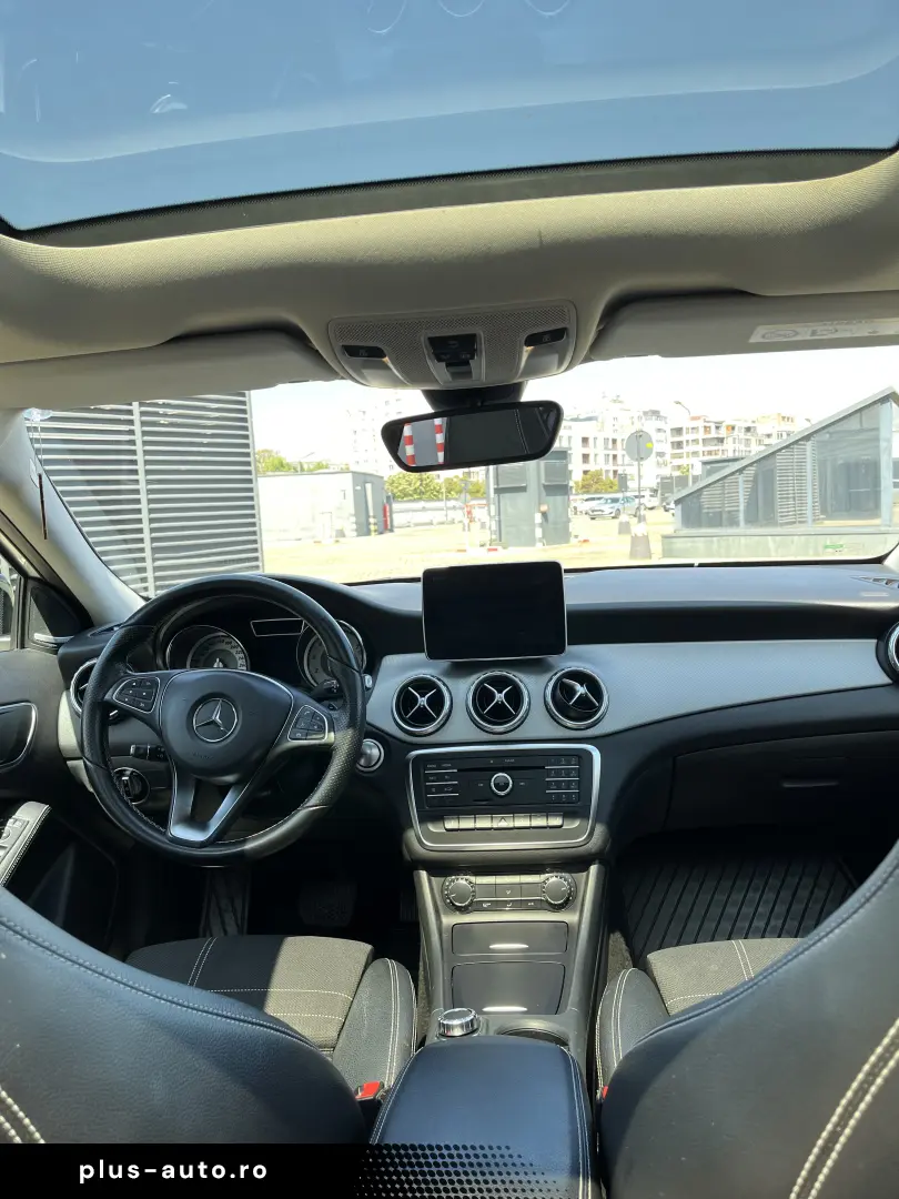 Mercedes-Benz GLA 180