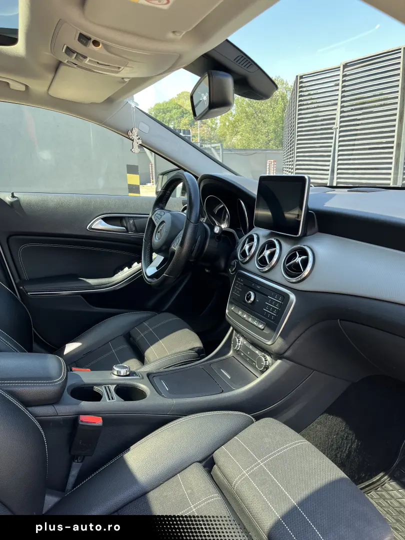 Mercedes-Benz GLA 180